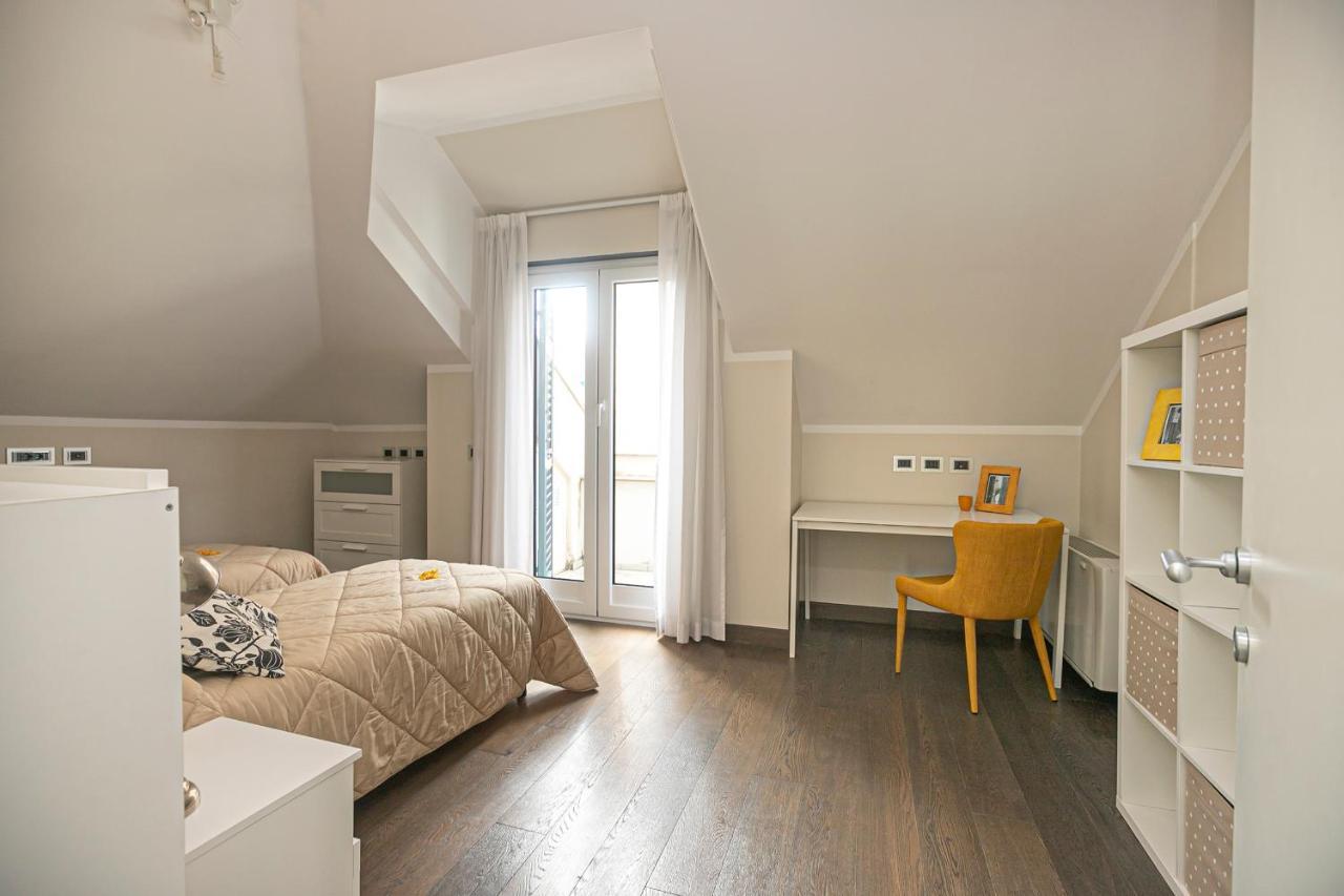 Apartamento Real Italian Estate - Penthouse Génova Exterior foto